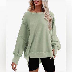Oversized Crewneck Sweatshirt Side Slit Long Sleeve Pullover Slouchy Fit Tops